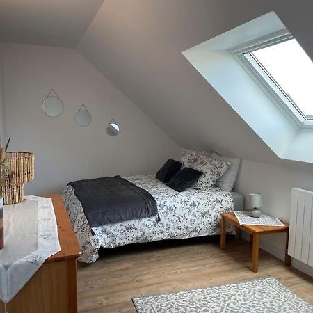 Appartement Cosy Sous Les Toits Lion-sur-Mer Exterior foto